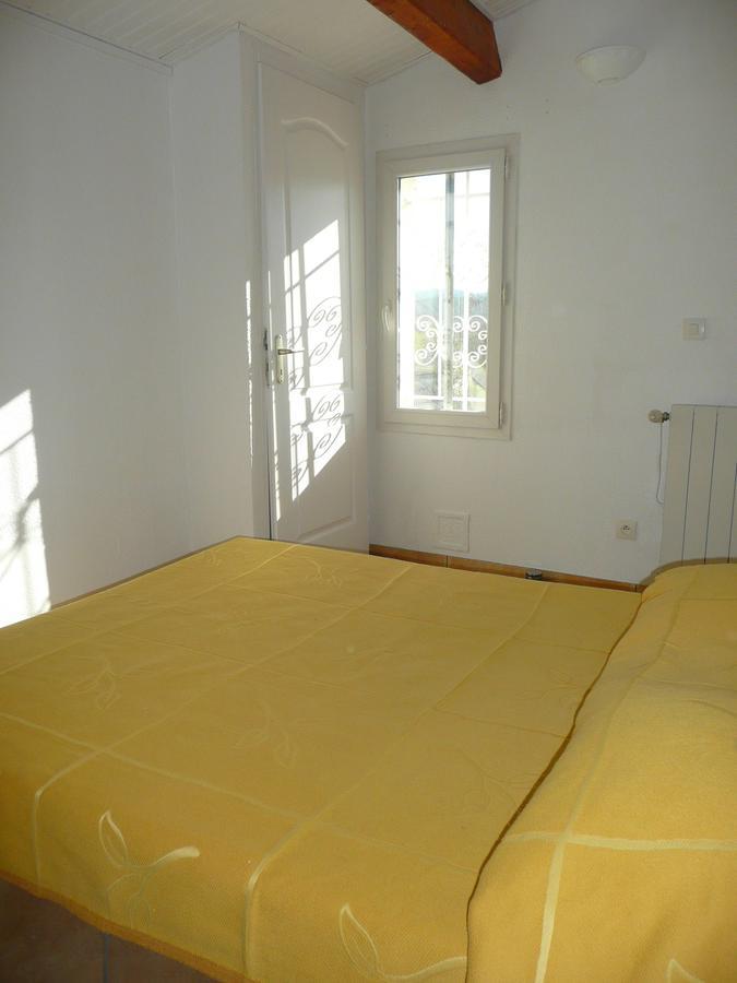 la Soleiade Gites 2à4 pers au Lac de Saint-Cassien proximité Cannes Mandelieu la Napoule Frejus St Raphael Montauroux Extérieur photo