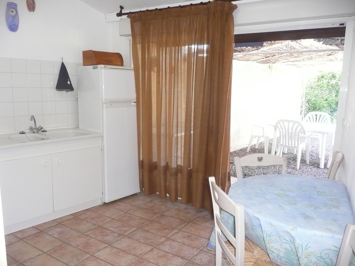 la Soleiade Gites 2à4 pers au Lac de Saint-Cassien proximité Cannes Mandelieu la Napoule Frejus St Raphael Montauroux Extérieur photo
