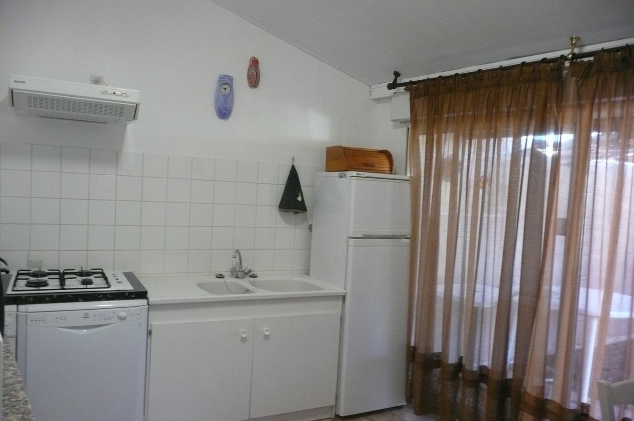 la Soleiade Gites 2à4 pers au Lac de Saint-Cassien proximité Cannes Mandelieu la Napoule Frejus St Raphael Montauroux Extérieur photo